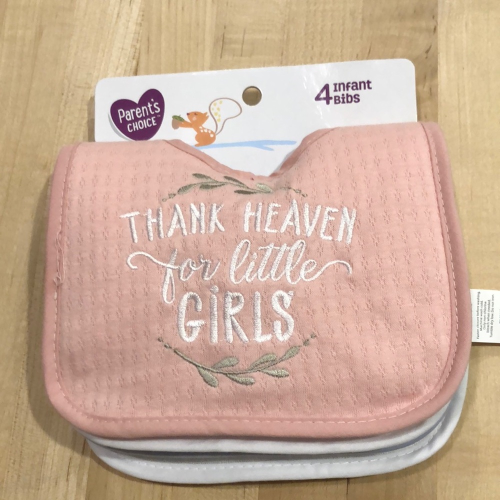 Qty 4 infant bibs NWT